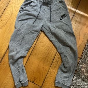 Nike joggers